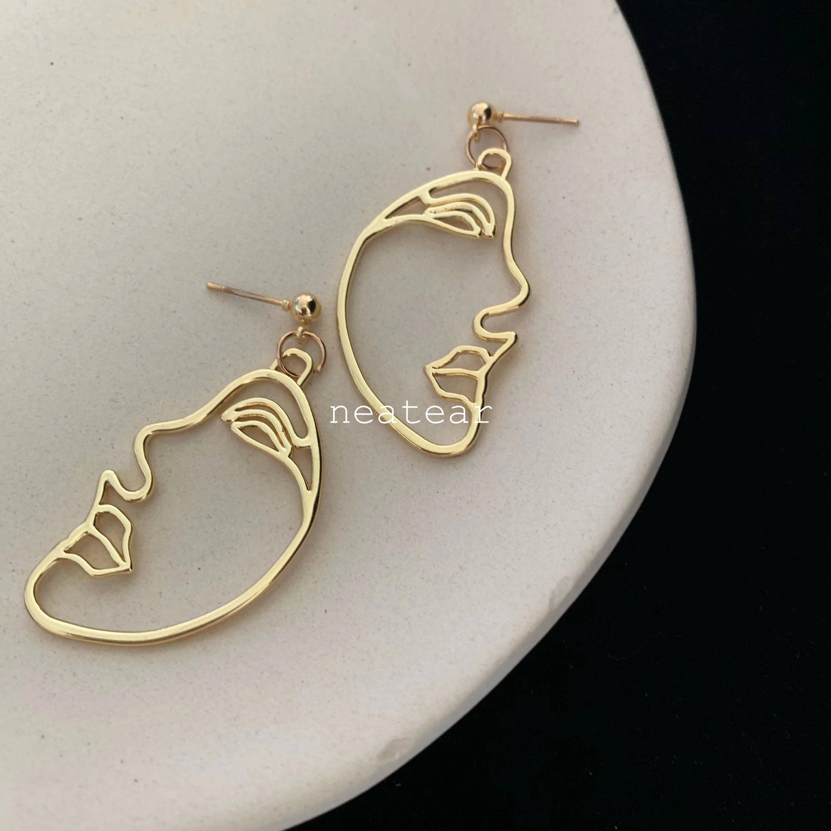 Neatear 2019 Face Earrings Delicate Fashion Simple Personality Women's | Украшения и аксессуары