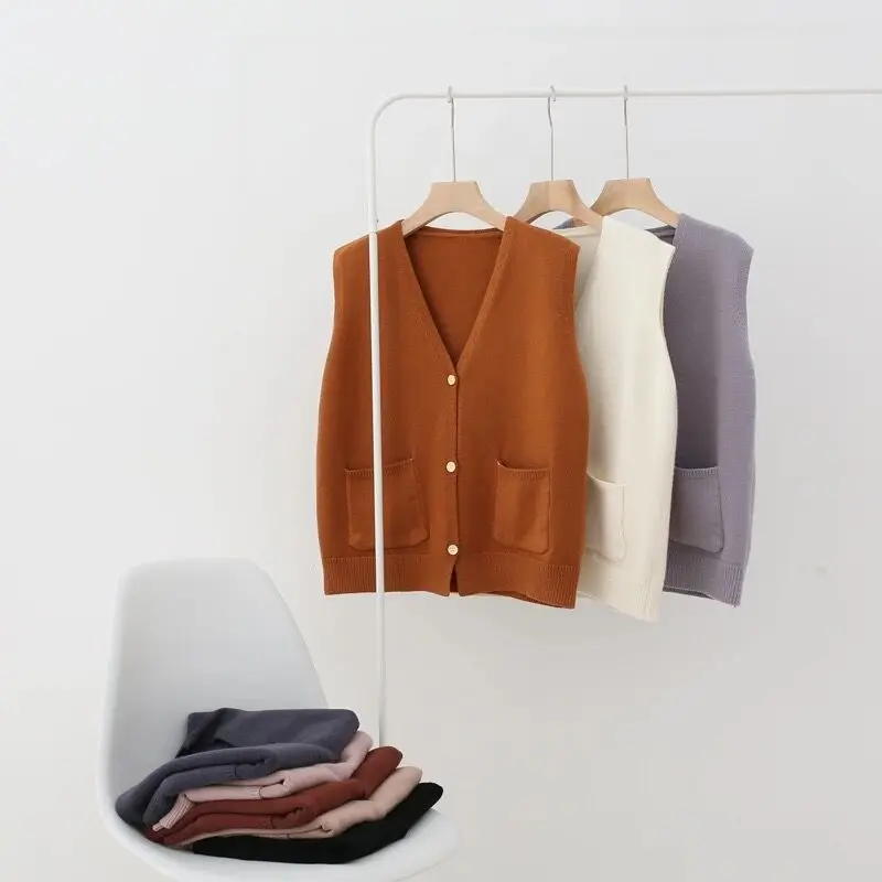 

Women Spring Autumn Plus Size Cotton Blend Sweater Vest Girls Sleeveless Knitted Vest Loose V-neck Waistcoat for School Uniform