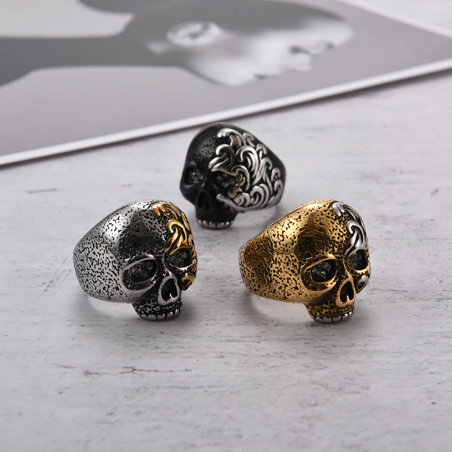 

Megin D Hot Sale Punk Vintage Personality Skull Titanium Steel Rings for Men Women Couple Friend Fashion Design Gift Jewelry