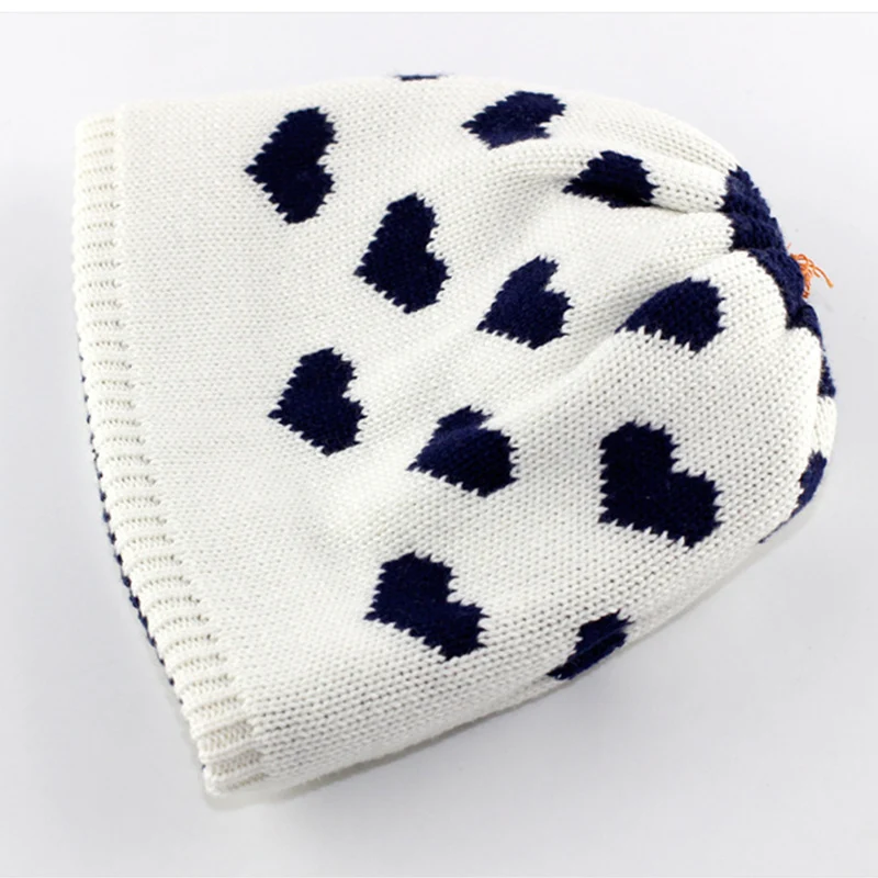 

Winter Hat Girl Beanie With Pompom Cotton Knit Dots Warm Outdoor Skiing Accessory For Baby Toddlers