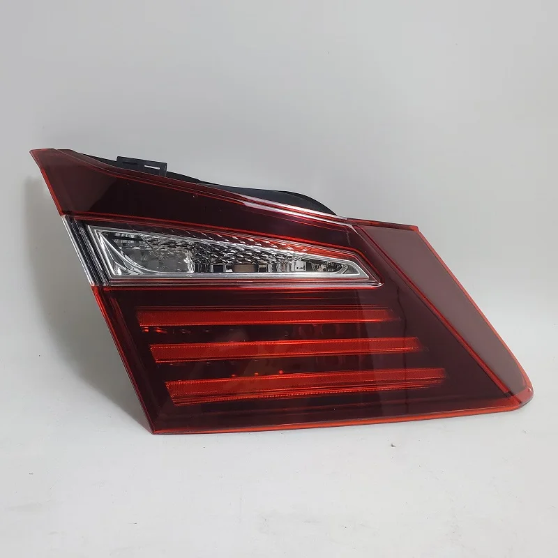 

Applicable to Model Year 2016 ~2017 ~2018 Honda Accord Car Taillight,Stoplight,Signal Lamp , Lamp Assembly,A Set