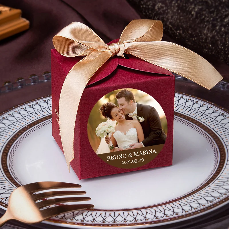 Свадебные наклейки на заказ 6 см круглые для праздничных сумок