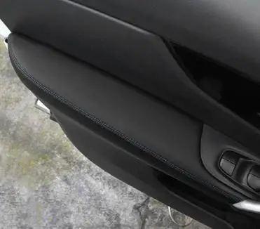 Для Nissan Qashqai 2016 2017 интерьера ПУ дверь подлокотник поверхности крышки отделкой