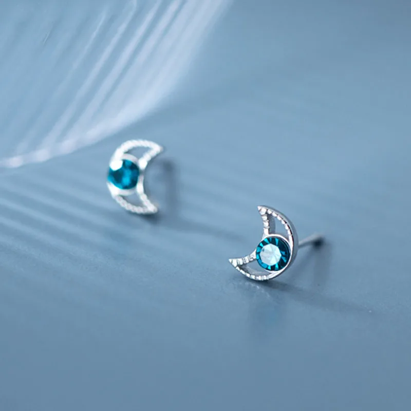 

TrustDavis Genuine 925 Sterling Silver Fashion Sweet Moon Blue CZ Charm Stud Earring For Women Girls Fine Jewelry Gift DB1108