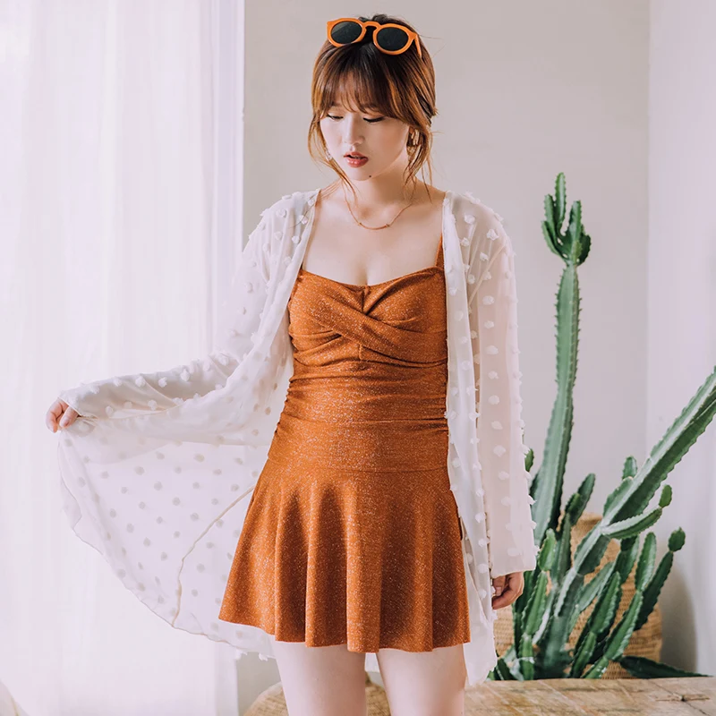 STAERK размера большой мм консервативный купальник цельный собранный на маленькую грудь для фотосессии на пляже, чтобы выглядеть модно.