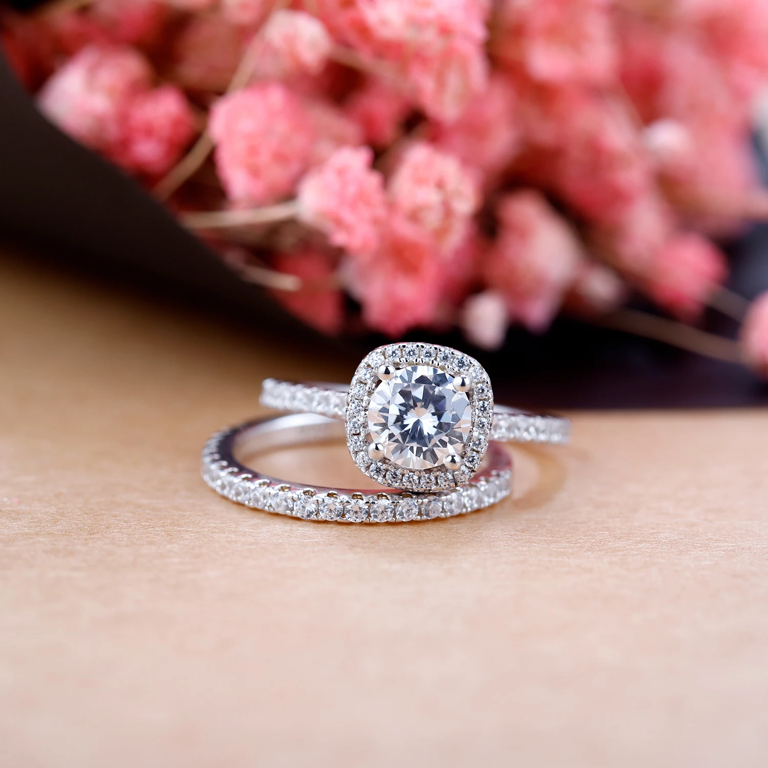 

GEM'S BALLET Square Halo Set Elegant Bridal Jewelry 925 Sterling Silver Moissanite Ring For Women Wedding (1.0Ct 6.5mm EF color)