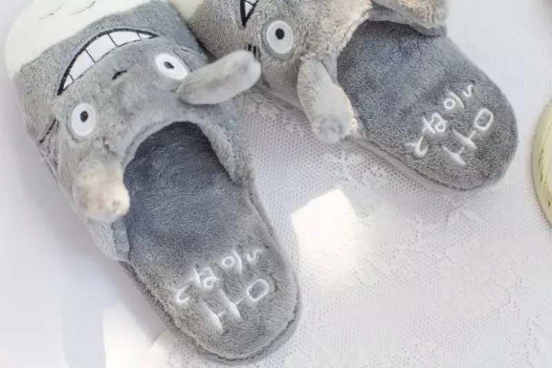 Totoro/женские нескользящие домашние тапочки с милым котиком из мультфильма; домашние тапочки для пар; Мужская обувь для спальни; Новинка года