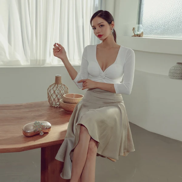 

2021 Spring Women Two Piece Sets Fashion Office OL Sexy V-Neck Long Sleeve T-Shirt + High Waist irregular Midi Skirts Suits