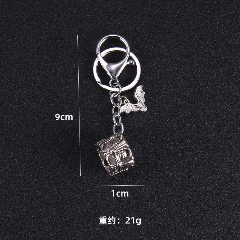 

Punk hip-hop style middle finger naming diamond hammer keychain trendy personality cross wolf head ring pendant accessories