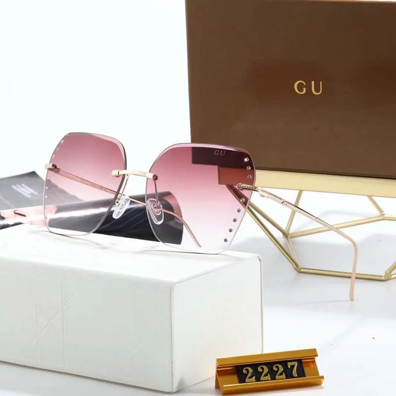 

New Retro Fashion Square Frameless Sunglasses Women Famous Luxury Brand Design Sexy Diamond Square Sunglasses Womenoriginal Logo