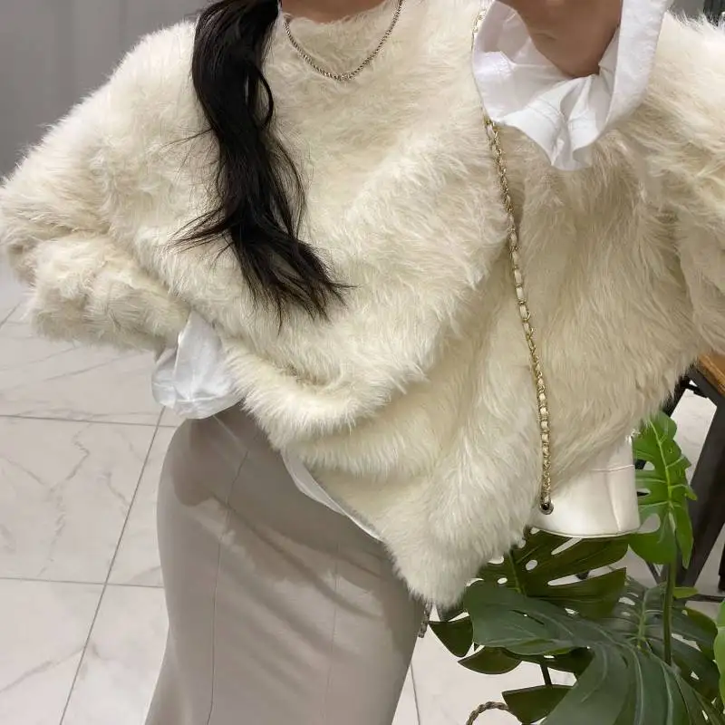 

Korean Elegant Mohair Pullover Thick Warm Plush Crew Neck Sweater Women 2020 New Loose Winter Long Sleeve Fashion Tops One-Piece