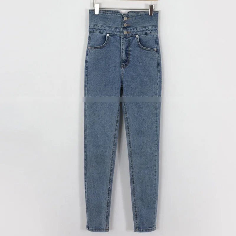 

Fashion denim trousers Korean version of the new three-button high-waist buttocks slim jeans women 2021 hot pants