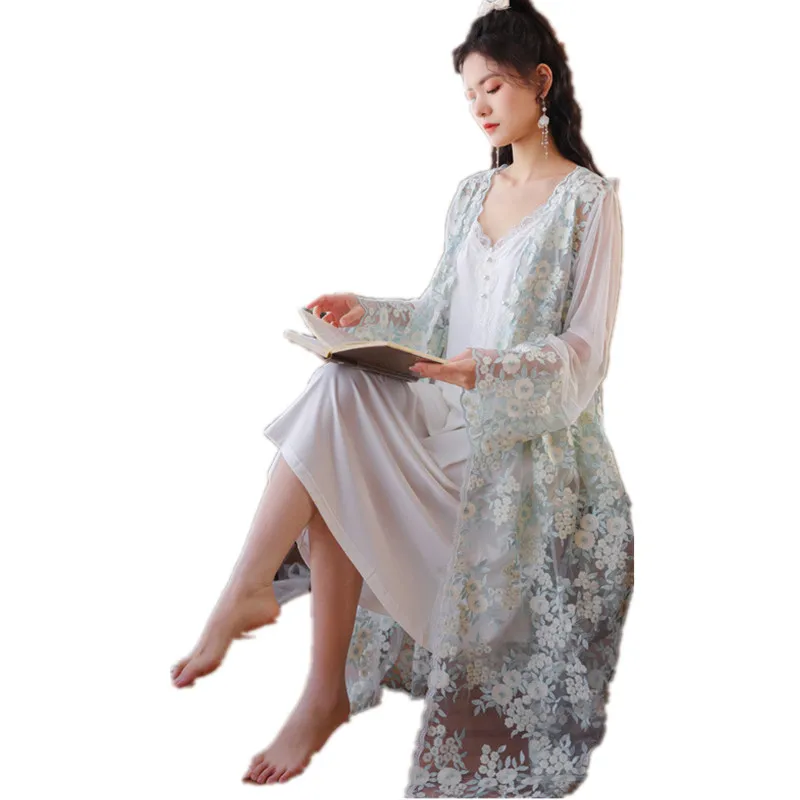 

High-End Embroidery Sleepwear Set Sexy Lace Princess Nightgown Palace Homewear Sweet Net Yarn Robe omen's Homewear Soft Bathrobe