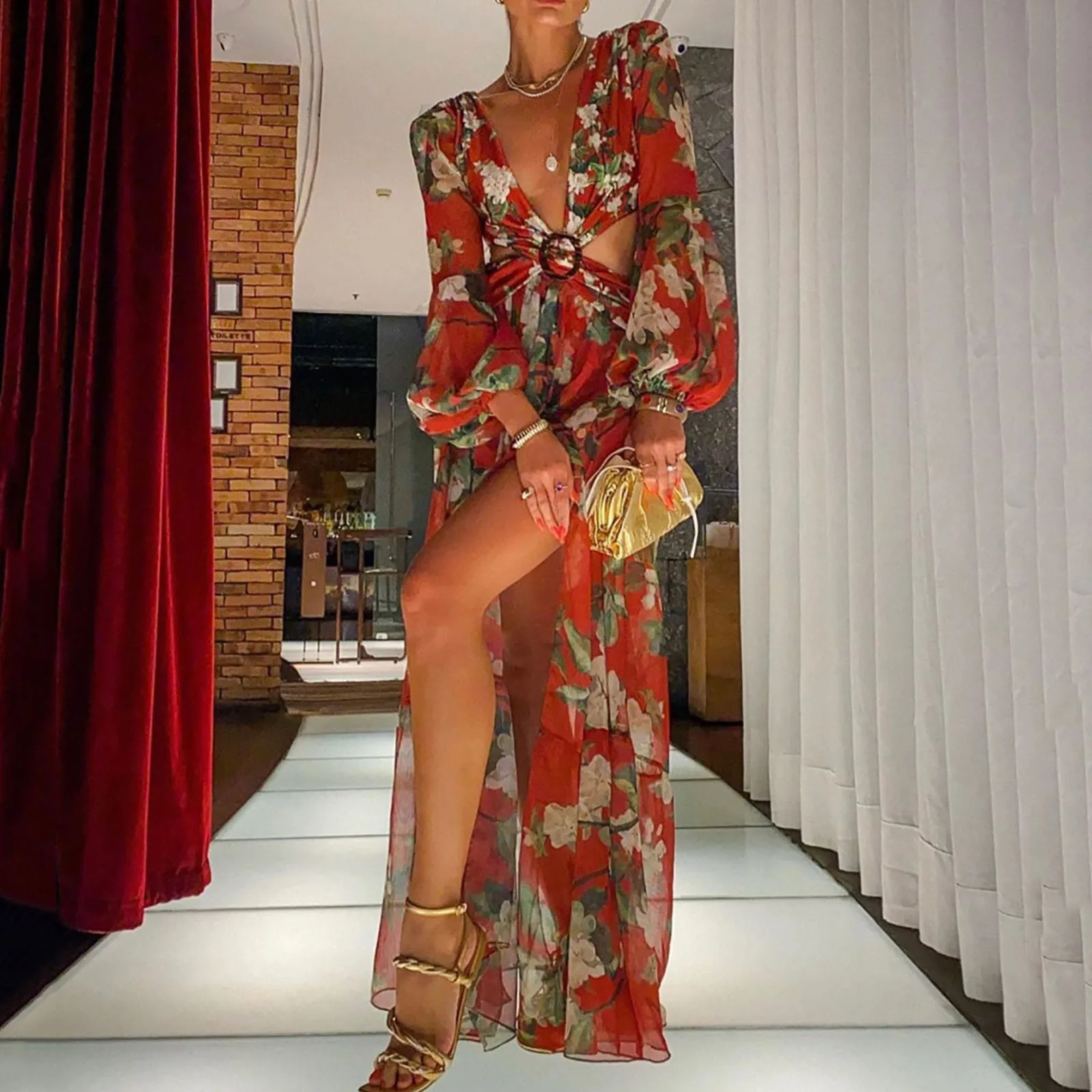 Женское платье летнее соблазнительное Клубное 2021 новое модное с открытой спиной