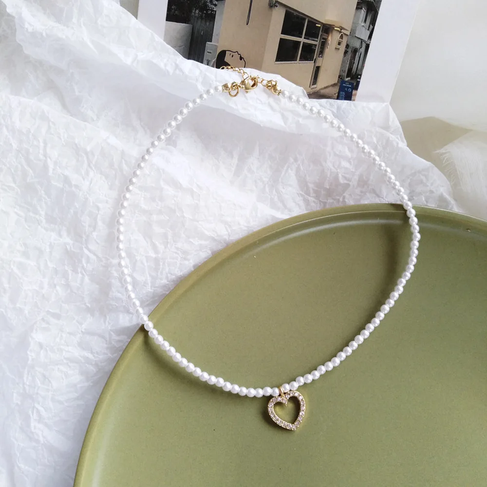 

Rhinestone Heart Imitation Pearls Necklace Adjustable Chain for Women Girls Fashion Elegant Choker Clavicle Chain