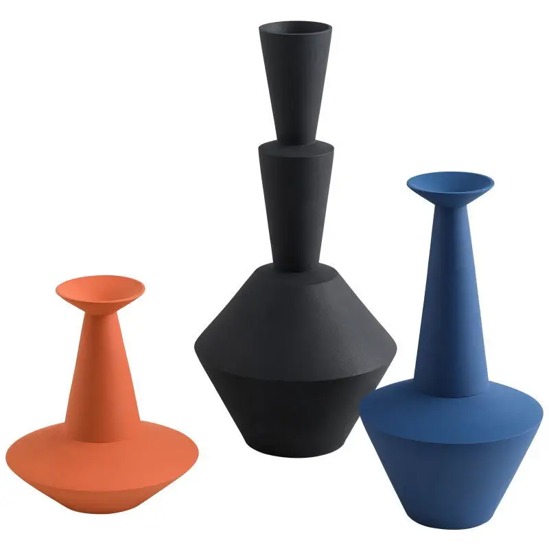 

Jingdezhen Modern Minimalist Light Luxury Ceramic Vase Decoration Porch Model Creative Soft Hand-made Geometric Flower