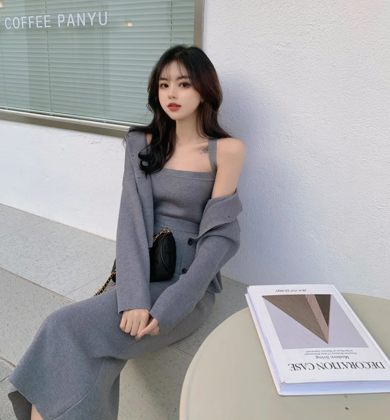 

Two-Piece Sweater Ladies Sweater Set Knitted Suspenders Dress Elegant Slim Waist + Knitted Cardigan Jacket Autumn Winter Set