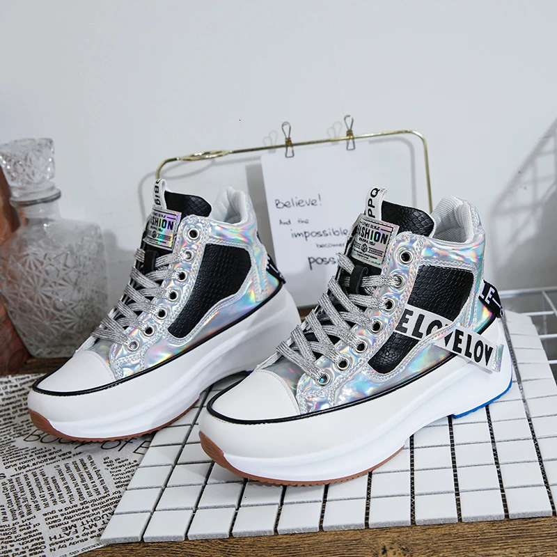 Женские кроссовки на массивном каблуке коллекция 2019 года модная женская обувь