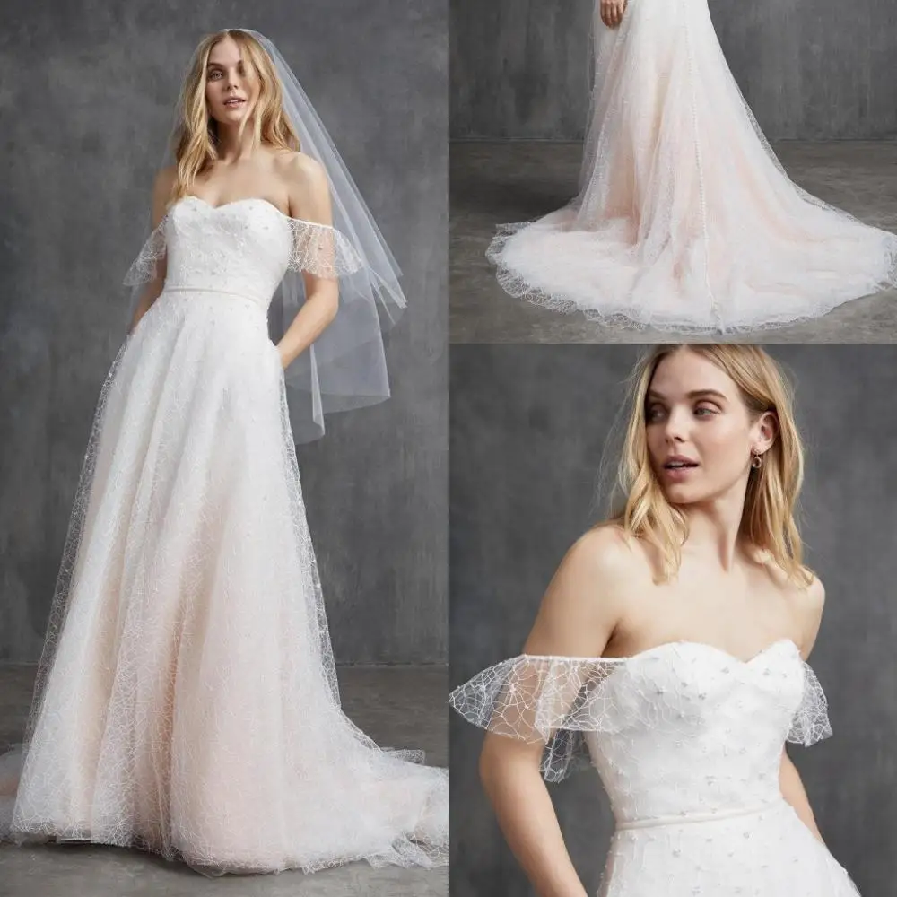 

Elegant Off Shoulder Wedding Dresses Lace Applique Gradually Varied Color Button Vestido De Noiva Custom Made Bridal Dress