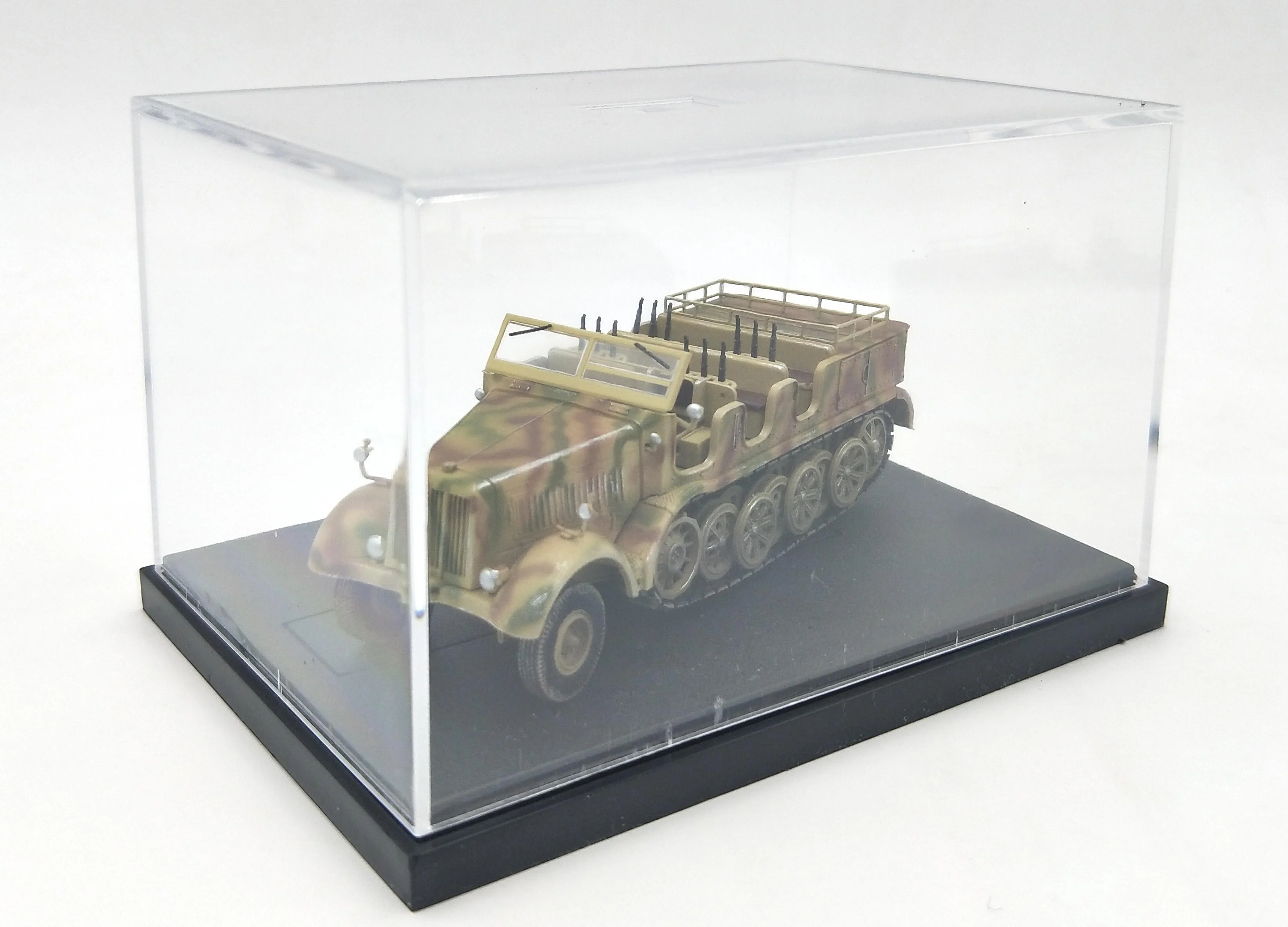 

1: 72 Germany sd.kfz.8 12 semi tracked vehicle 88 gun Tractor Trailer Internal structure