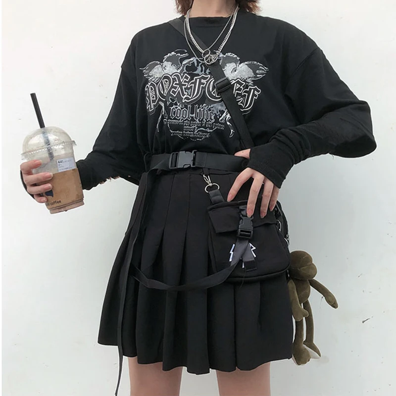

2021 Harajuku Women Skirts Casual Cool Chic Preppy Style Red Plaid Pleated Black Female Fashion Shorts Skirts Pocket