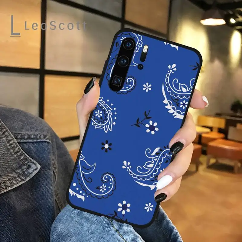 

Royal Blue Bandana pattern Phone Cases For Huawei honor Mate P 9 10 20 30 40 Pro 10i 7 8 a x Lite nova 5t