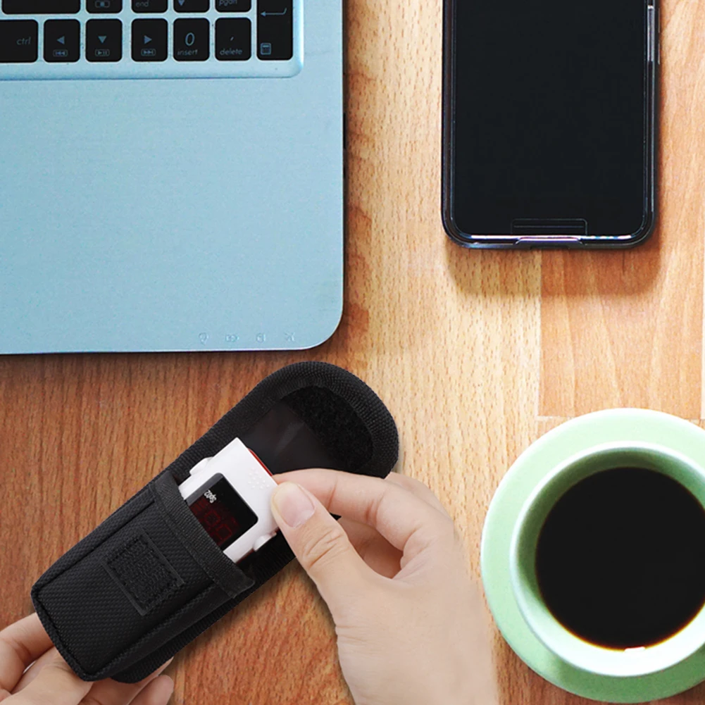 Коробка для хранения кислорода в крови относится к зажиму импульсного