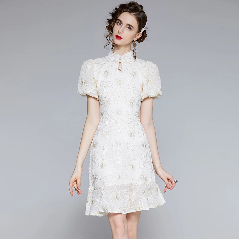 

Lace Cheongsam Improved Version Dress Women's 2021 New Summer Puff Sleeve Pearl Clasp Floral Embroidery Fishtail Dress