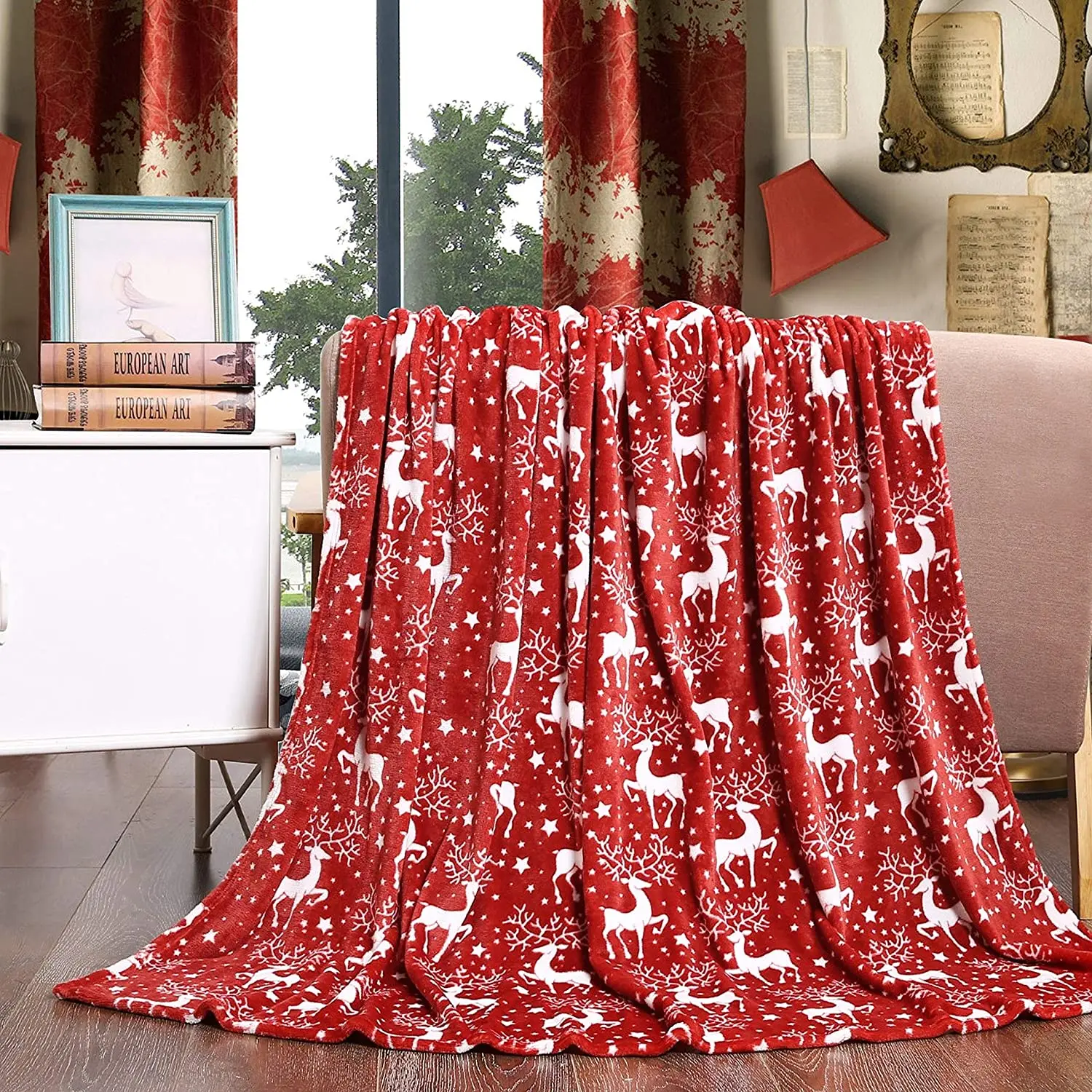 

Comfort Velvet Touch Ultra Plush Christmas Holiday Printed Fleece Throw/Blanket-50 x 60inch, (Reindeer), 50 x 60 inch