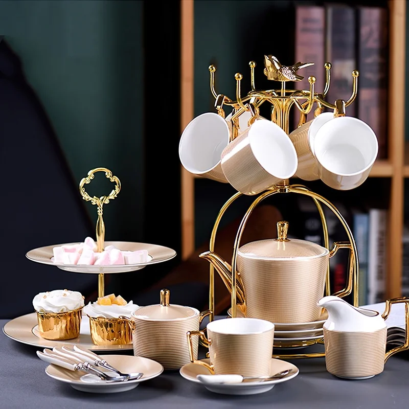 

Nordic Phnom Penh Simple Ceramic Coffee Tea pot Restaurant Household Coffee Pot Cup Saucer Cup Flower Teapot Fruit Plate Set