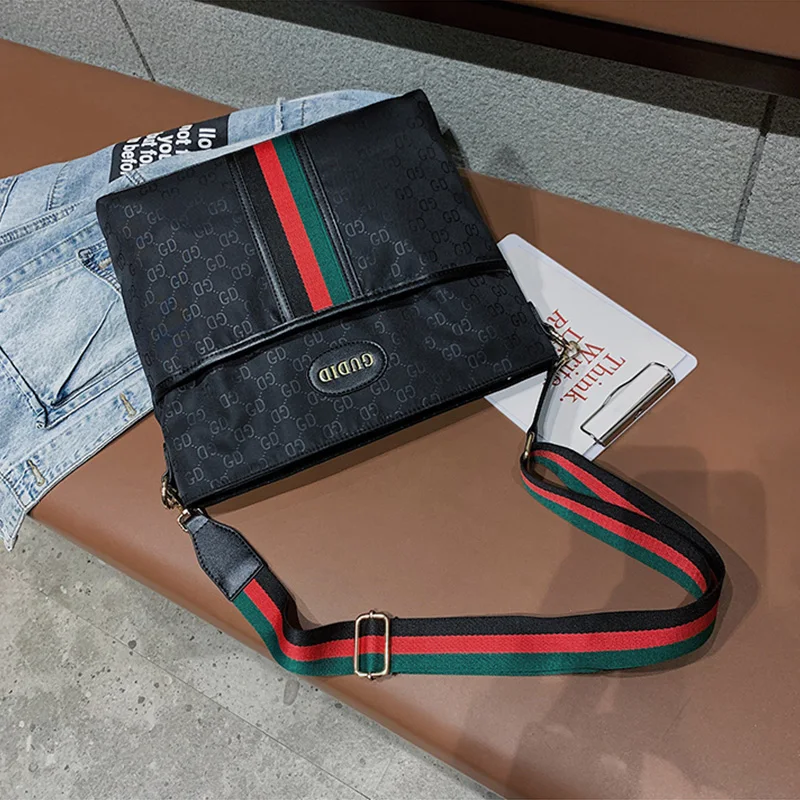 

Designer Bag Canvas Letter Bags Classic Vintage Crossbody Bags Fashion High Capacity Handbag Large Shoulder Bags for Women