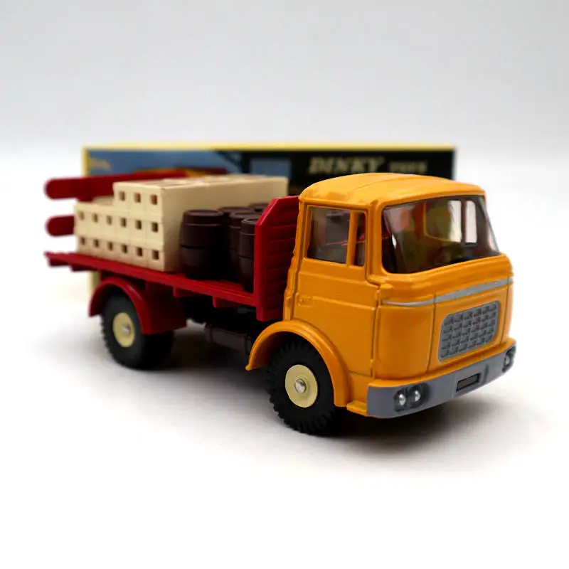 Коллекция моделей для литья под давлением Plateau Brasseur Berliet GAK Camion Yellow Dinky toys 588| |
