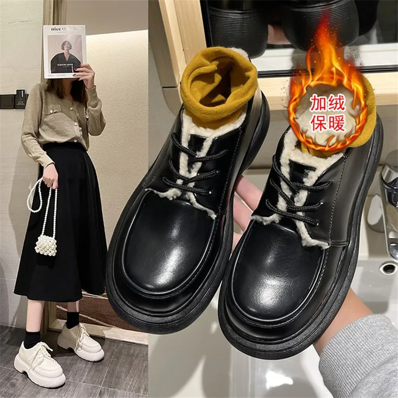 

Женские массивные кроссовки из искусственной кожи, Белые Повседневные кроссовки на платформе, со шнуровкой и плюшевой подкладкой, для зимы,...