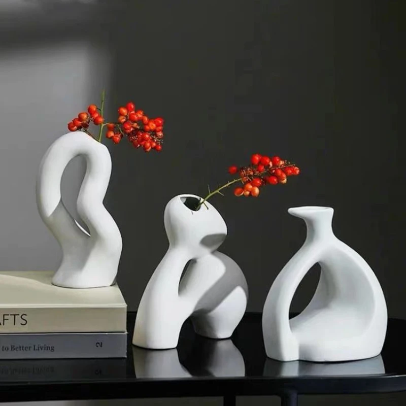 

Alien Art Cerami Vase Home Living Room Decoration Nordic Style Home Decor Ceramics Vases Ornament Office Desktop Accessories