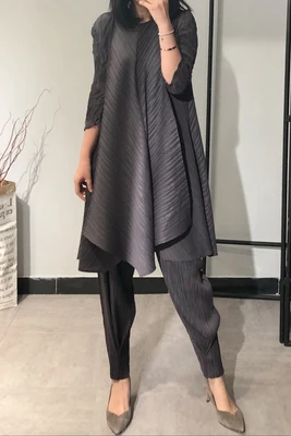 

MIYAKE Pleats New Autumn Large Size Slimming Two-Piece Elegant Fashion Dress Outfit Women Dress and Pants Suit Two Piece Set