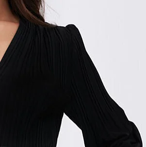 

2021 Spring and Summer V-neck Puff Sleeve Waist Commuter Pleated Women Dress