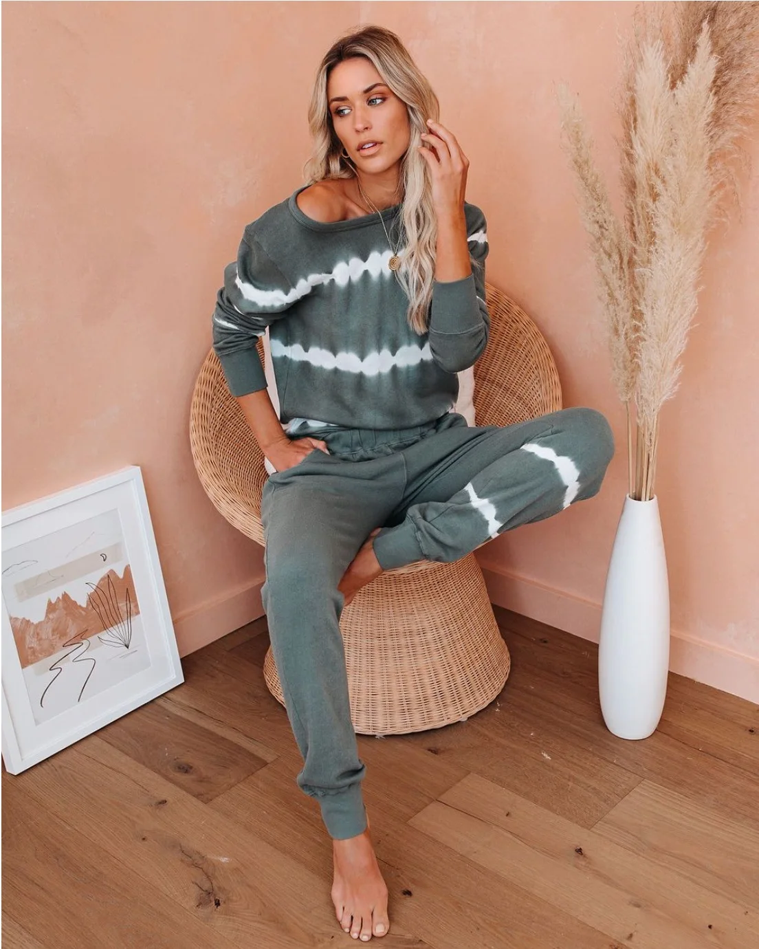 

Kalenmos Casual 2 piece set Printed Homewear Long Sleeve Slim Round Neck Slim Straight Pants Streetwear elegant vestidos 2021