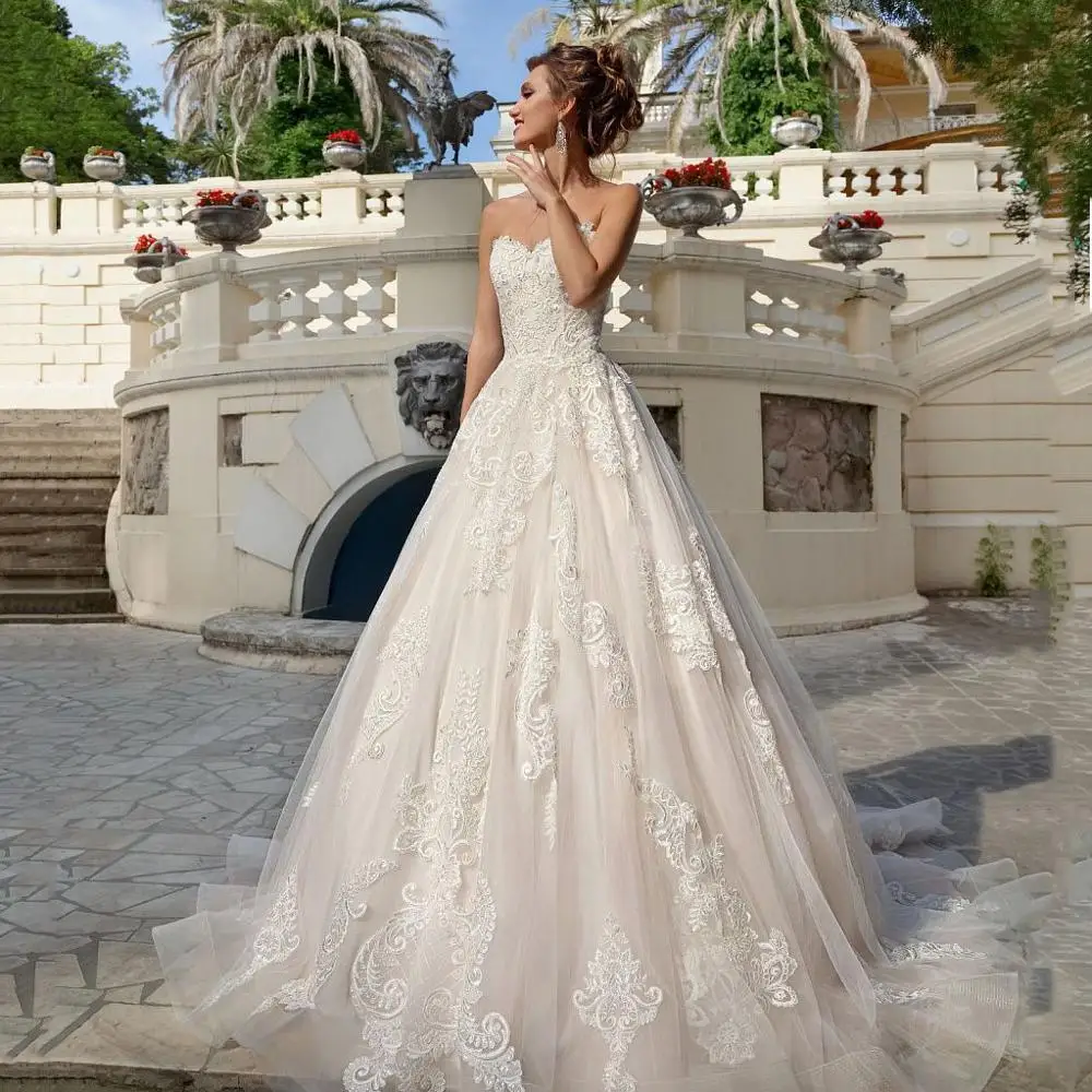 

Thinyfull Vintage Ball Gown Wedding Dress Lace Up Back Sweetheart Exquisite Lace Bridal Gown With Appliques Robe de mariée