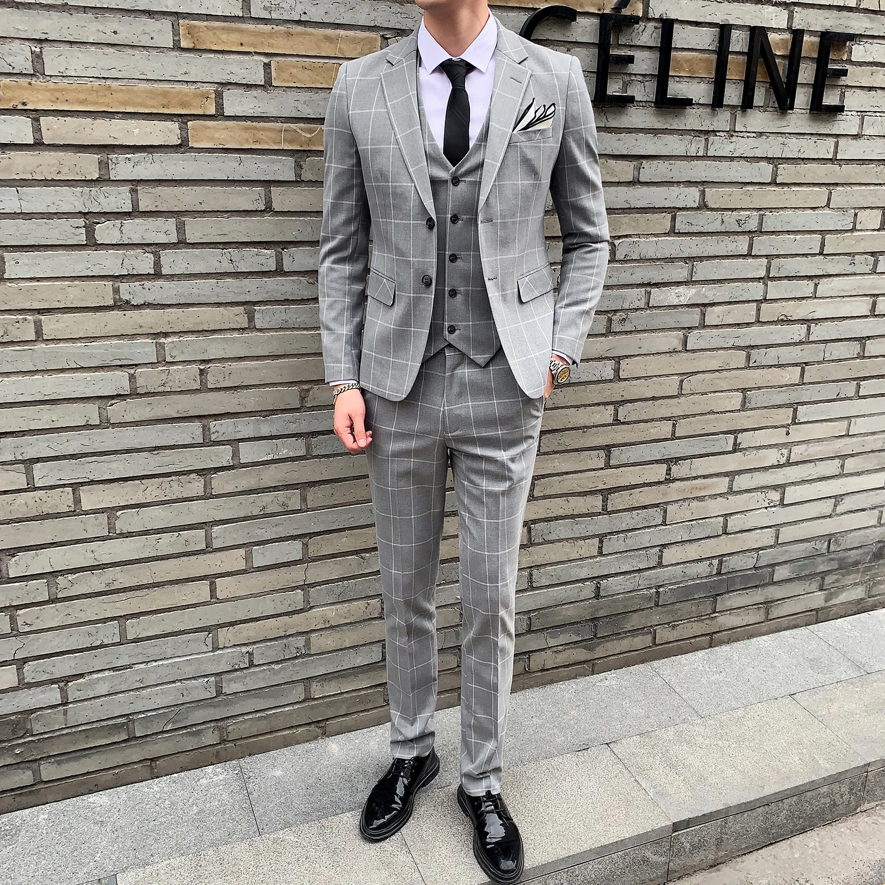 

Высококачественный мужской Корейский костюм из трех предметов 2021 британское платье для жениха корейский приталенный мужской костюм