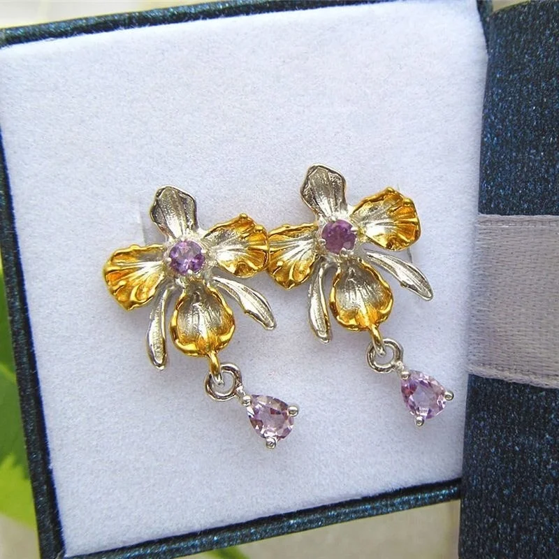 

Vintage Light Graceful Orchid Flower Small Drop Women Earrings Light Purple Orchid Color Separation and Gold Earrings