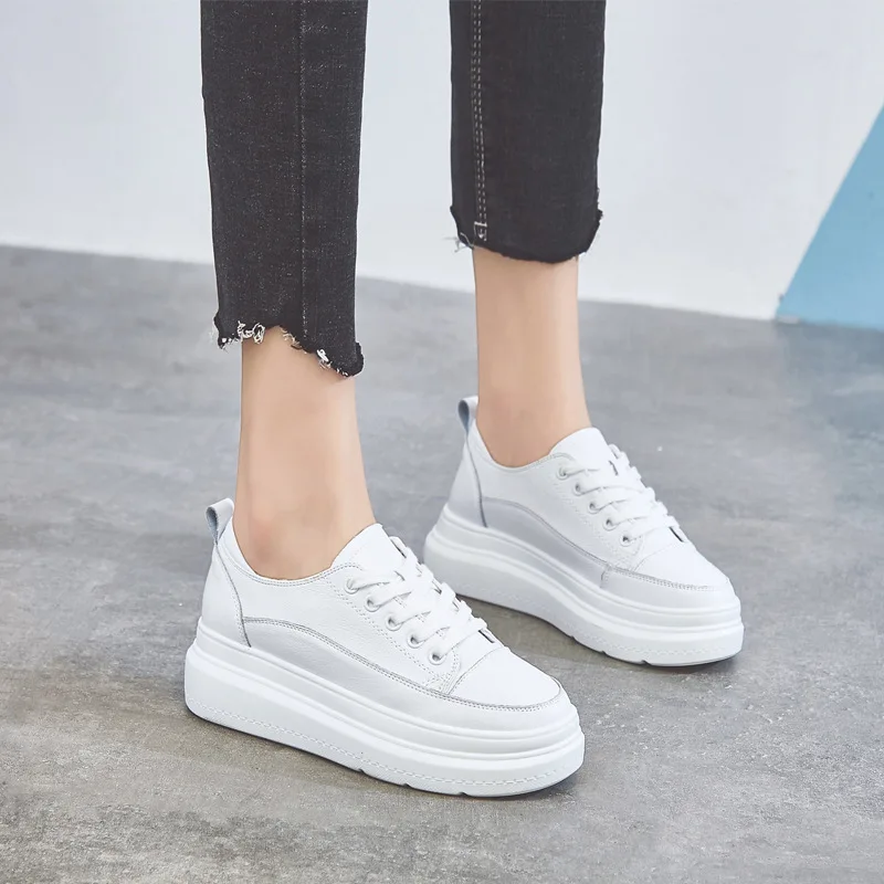 Женские кроссовки на танкетке XEK повседневная обувь высокой со скрытым каблуком