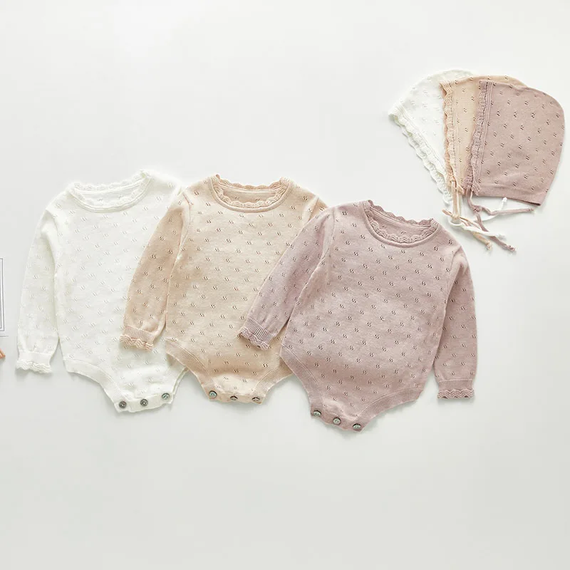 

Детский комбинезон с длинным рукавом, с вырезами и шапкой