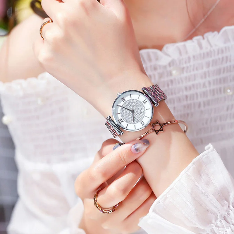 

Top Brand PopLuxury Designer Ladies Wrist Watches For Women Gypsophila Silver Steel Belt Waterproof Quartz Clock Gift For Wife