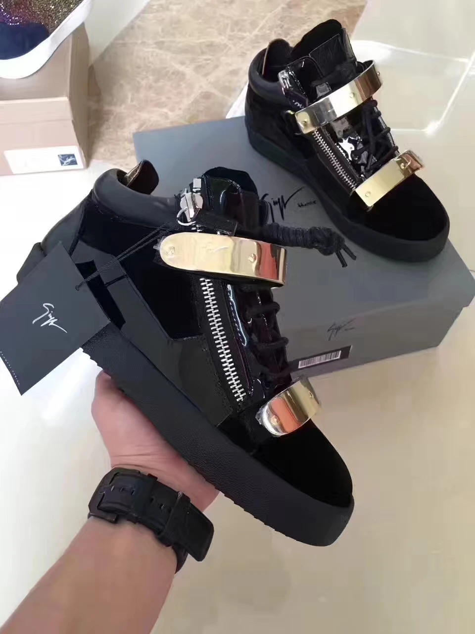 giuseppe zanotti gz