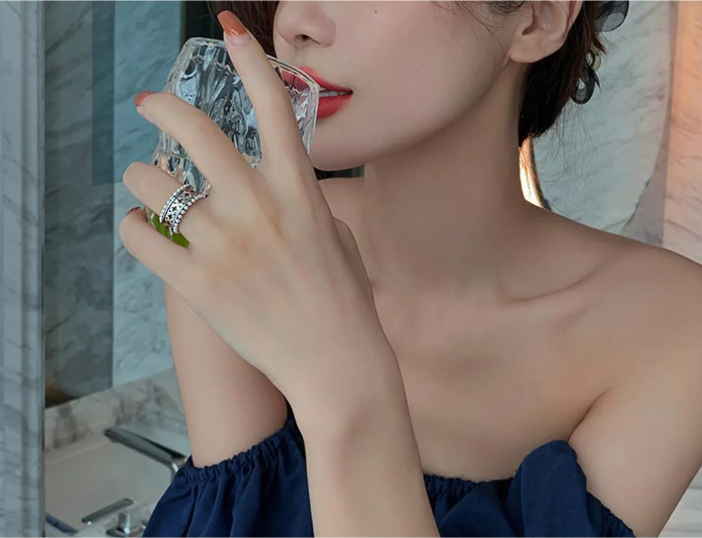 

2023 trend Silver wide face pearl vintage Unusual Alloy fashion rings for women jewelry