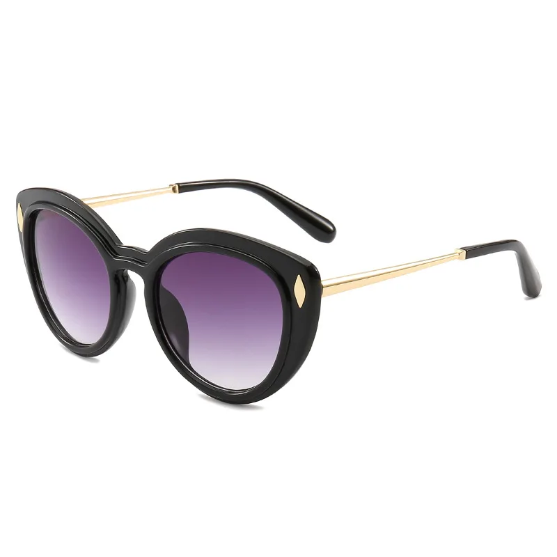 Женские солнцезащитные очки кошачий глаз квадратные цветные UV400 2019 | Аксессуары