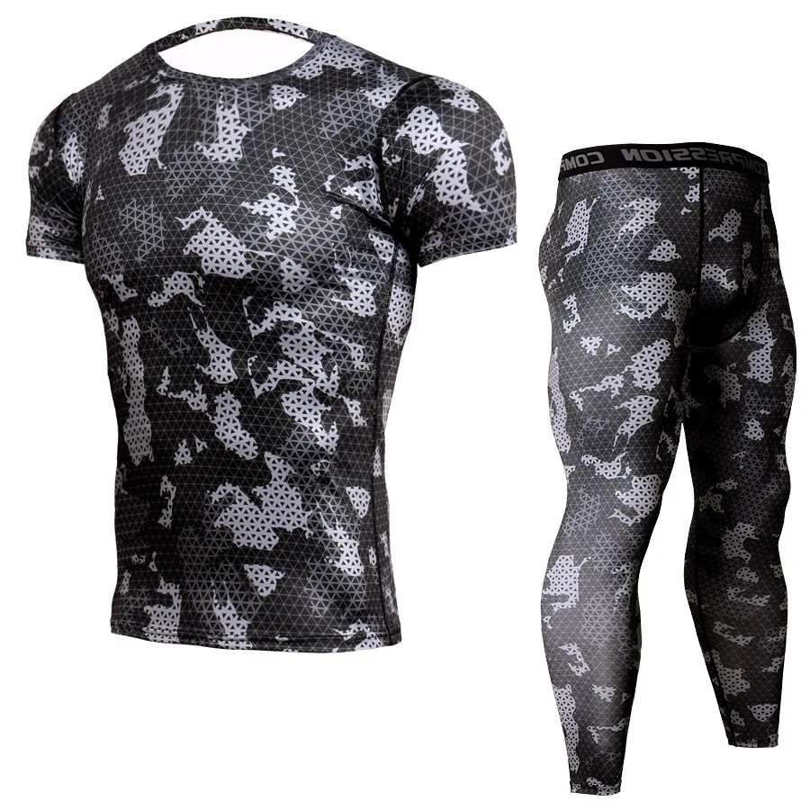 

Camouflage Joggers Men Sportswear Gym Clothing Short Sleeve Shirt And Leggings Tight 2 Piece Sport Set Jogging Suits