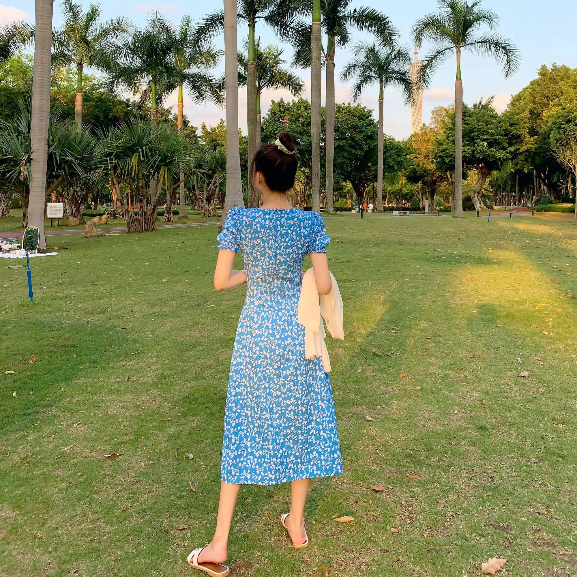 

Retro French Split Floral Dress 2021 Summer Square Collar Elegant Slim Slimming Mid-Length Dress Women's Clothing