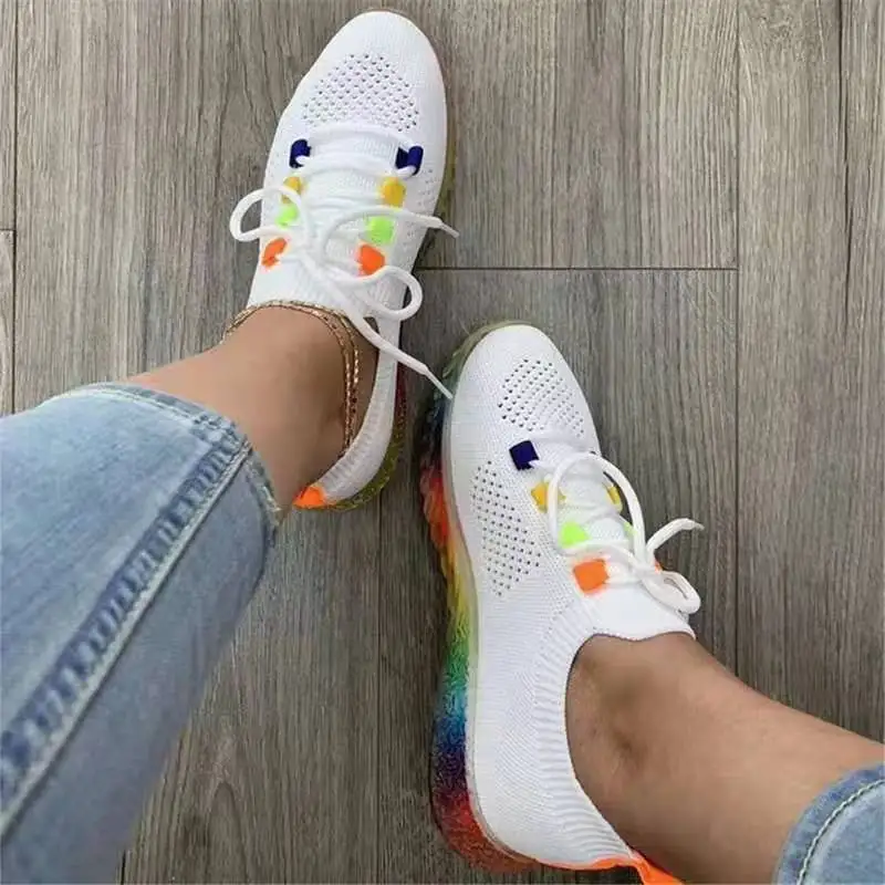 

2021 Spring New Wedge Fashion White Shoes Female Platform Ladies Casual Shoes Comfortable Breathable Mesh Sneakers