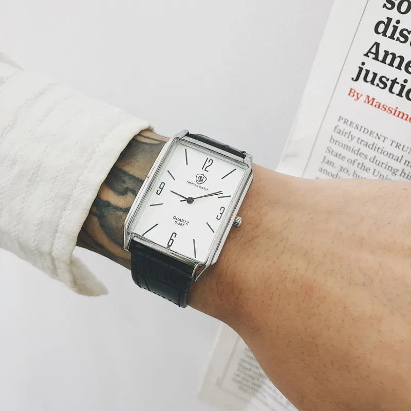 

Men's Square Watch Male Student Trend Korean Casual Waterproof Belt Simple Quartz Men's Watch